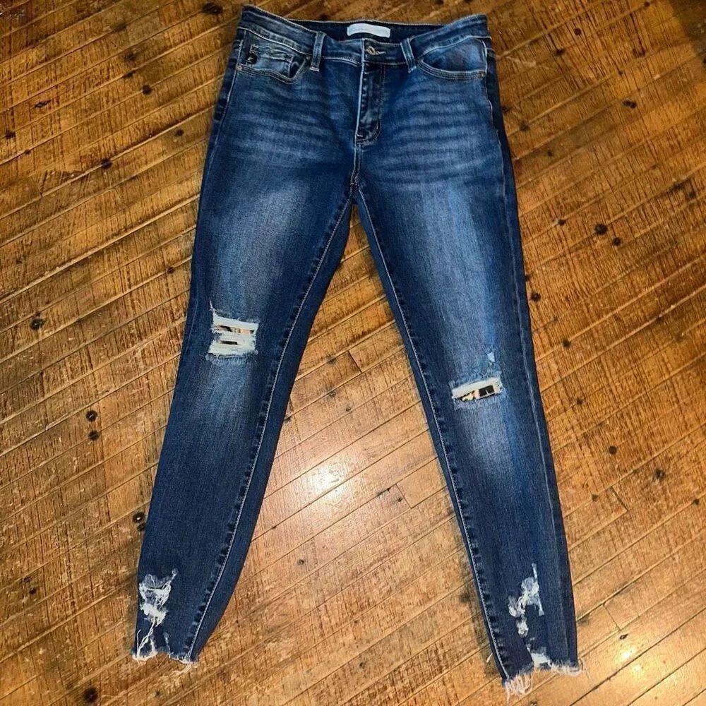 Kancan destroyed raw hem leopard patch 29 normcore slimming jeans
